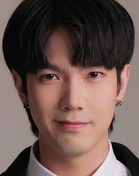 Jakapan Puttha as Oak