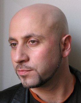 Timur Badalbeyli as Roman