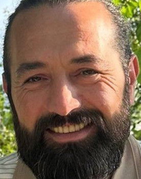 Hakan Öncü as Atmaca