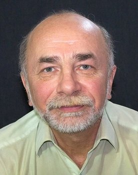 Vyacheslav Akhmedyarov as Chuprinskiy - torgovets antikvariatom