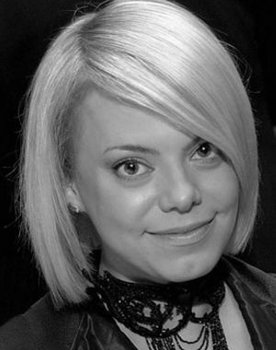 Yana Poplavskaya Photo