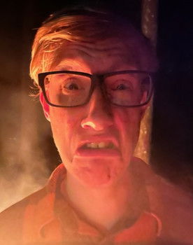 Aaron Dayton as Steve