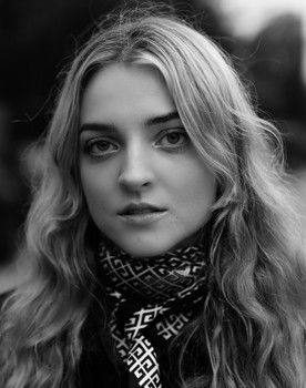 Lineta Lasiauskaitė as Self