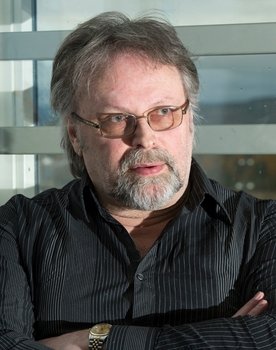 Clark Olofsson as Himself