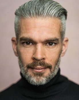 Che Watson