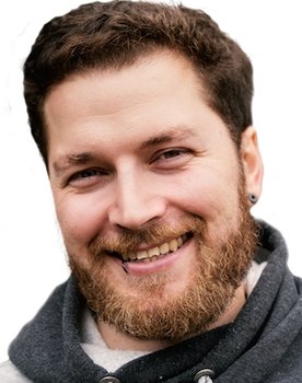 Hauke Gerdes as Spielleiter