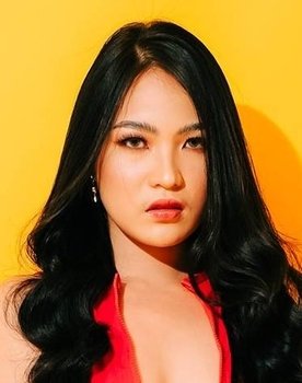 Jazrylle Brillantes as Bar Dancer