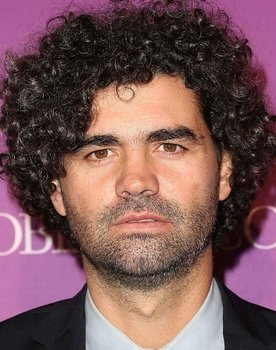 Armando Bo as Mario Mármol