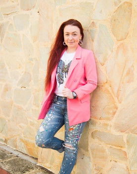 Lucinda Spence as Herself