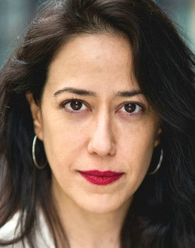 Emilly Benami as Fran