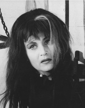 Nina Voda-Mocreac as 