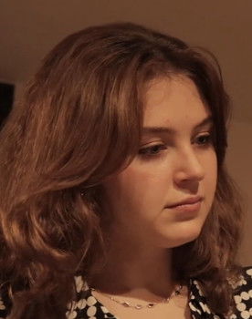 Sandra Bonamusa as Carlota Castro