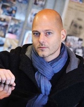 Raphaël Alazraki as Batman