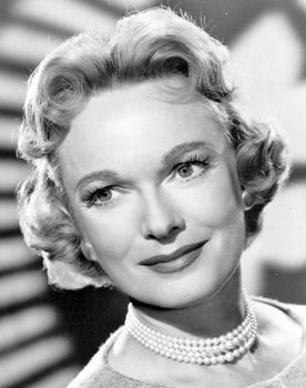 Anna Neagle Photo