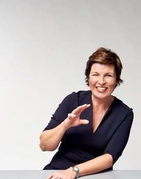 Kerstin Petry as Self