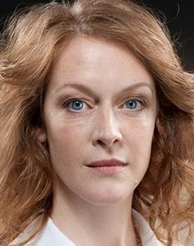 Sarah Pratt as Fille 1 Unicorn