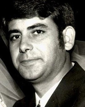 José María Cordero as Host / General / Police Commissioner (voice)