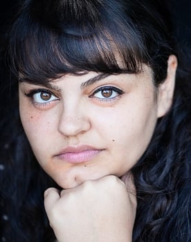 Sara Fazilat as Frauke Buhr
