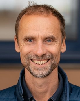 Jan Georg Schütte as 