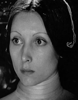 Elena Dimitrova as Silvia