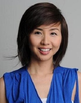 Evelyn Tan