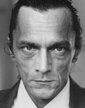 Lutz Halbhubner as Ringleader