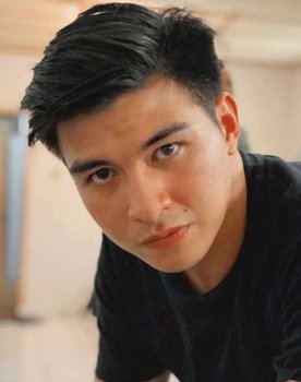 Joshua Otay as Samsul