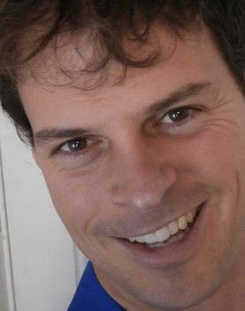 John Trent as Robert