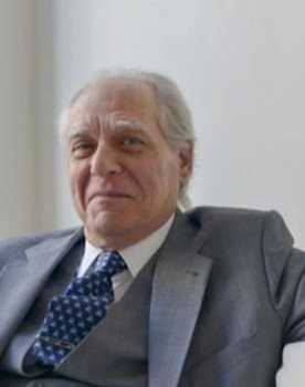 Guillermo Carnero as