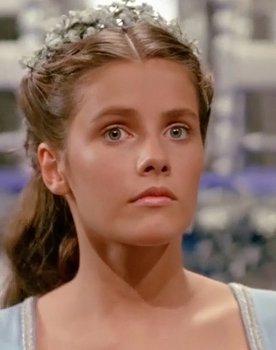 Dolores Michaels as Princess Aura