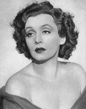 Zarah Leander as Désirée