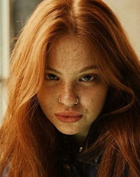 Asia Corvino as Asia
