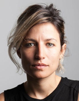 Agustina Comedi as Ella misma