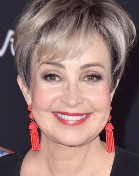 Annie Potts