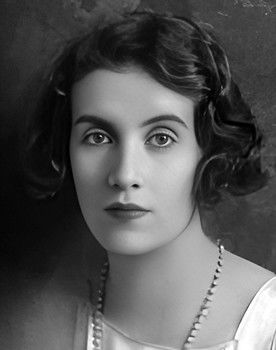 Audrey Carten as Jane