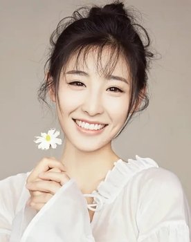 Chen Yi Wen as Lu Cheng