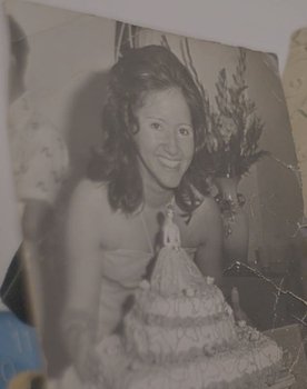 Gloria Ivonne Sánchez Paredes as Gloria