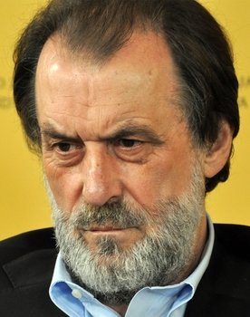 Vuk Drašković as Himself