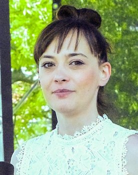Réka Farkasházi