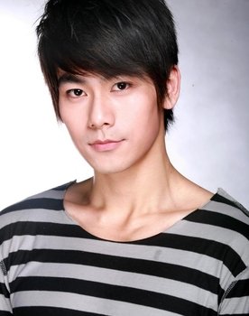 Dai Xiangyu as Sky