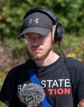 Nathan Shaffer as Leonard