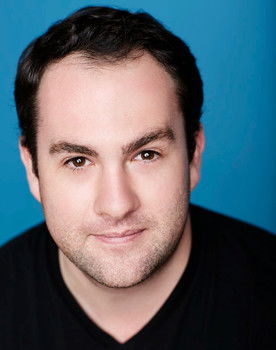 Zac Moon as Wayne Hopkins