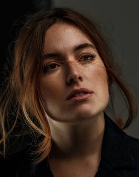 Victoria Lacoste as Q