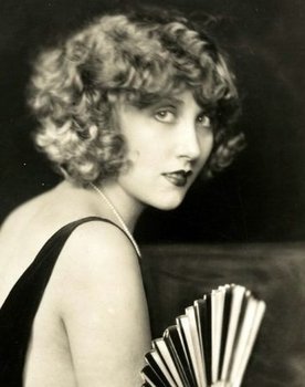 Helen Lee Worthing