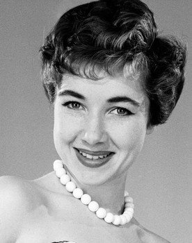 Maureen Davis