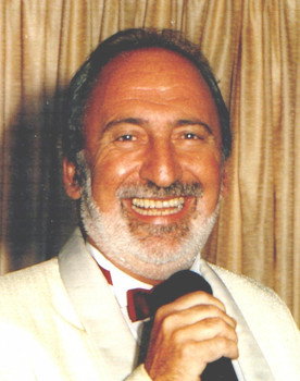 Edmundo Falé as Self