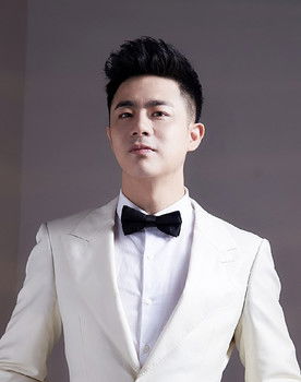 Yi Nanting as Eunuch Hu