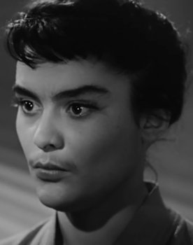 Asmat Kindaurishvili as Teo