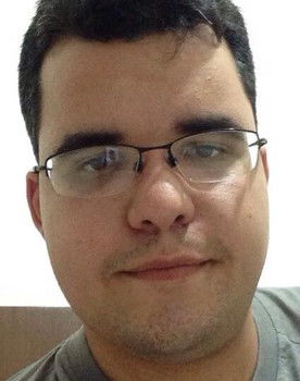 Gabriel Coelho as Homem