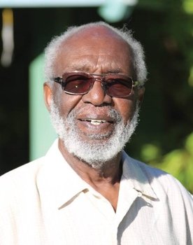 James McEachin as Detective Becker